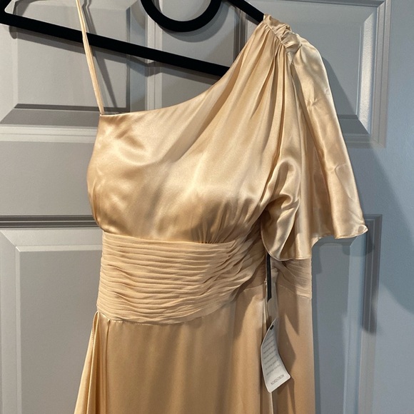 Aidan Mattox One-Shoulder Silk Gown - Picture 2 of 4